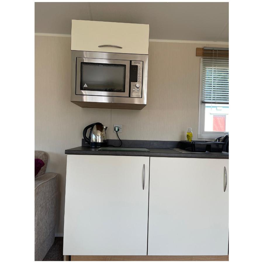 Cosy 3-Bed Caravan Combe Haven St Leonards On Sea Hollington  Exterior photo